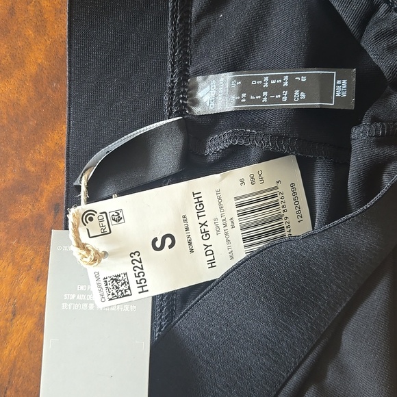 NWT Adidas Holiday Shine Black Graphic Leggings Size Small - Picture 5 of 16